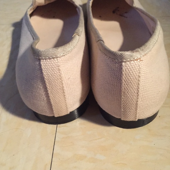 shoes - Picture 3 of 5